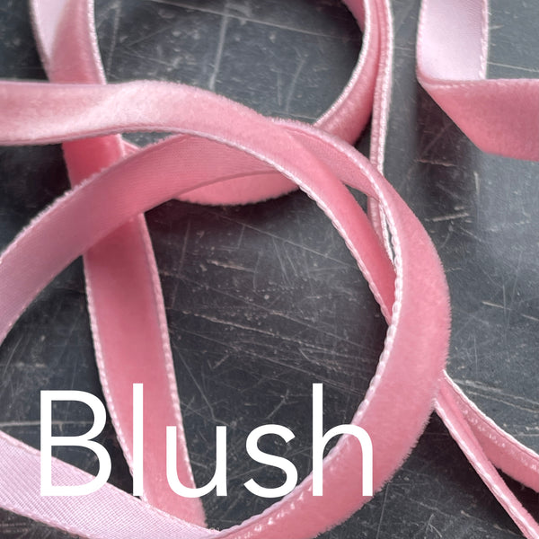 Velvet ribbon