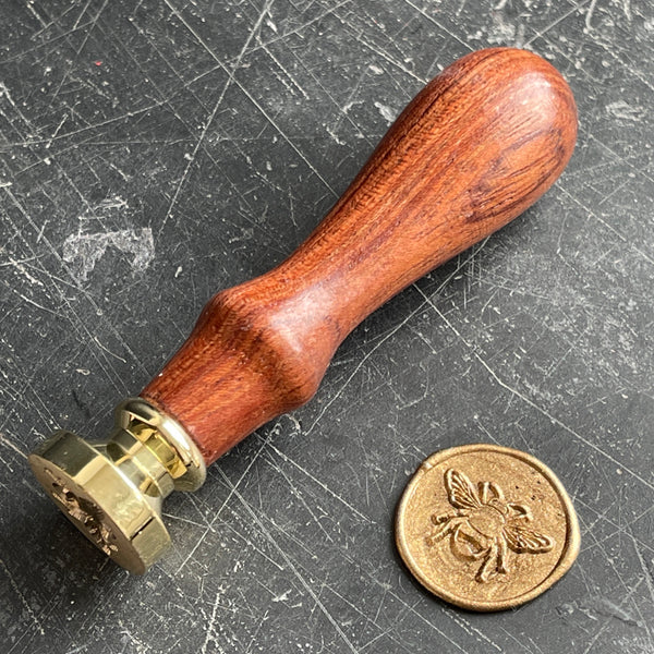 wax seal with bee motif from Caltonberry England 